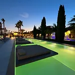 Hotel Mh